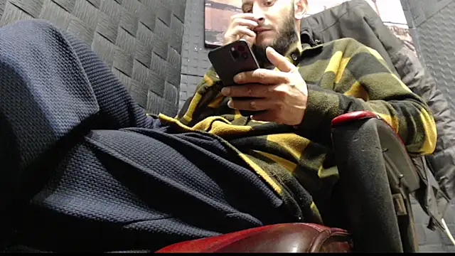 hardbigcock16 online show from 11-26-25, 09:54