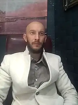 hardbigcock16 online show from 01-15-26, 12:21