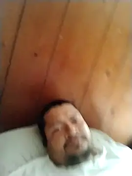 rober245 online show from 10-18-25, 06:52