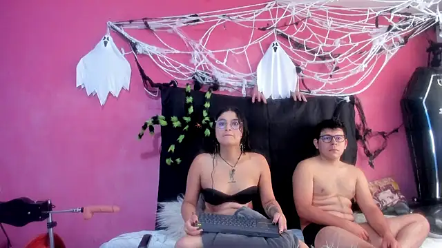 Snapshot of JustiinJazmin chatting on 10-03-25, 07:11 JustiinJazmin online show from 10-03-25, 07:11