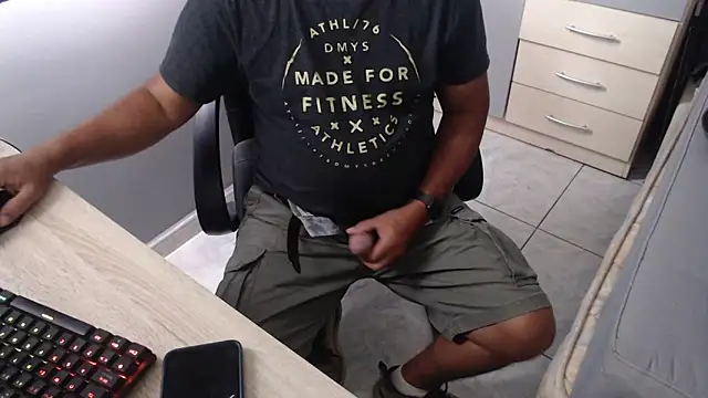 Snapshot of pepepaty chatting on 10-23-25, 02:38 pepepaty online show from 10-23-25, 02:38