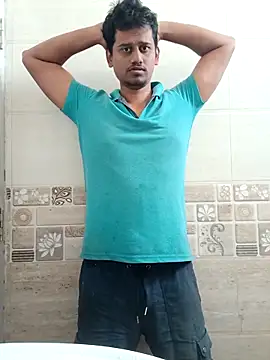 Snapshot of Long_Laster chatting on 12-22-25, 03:36 Long Laster online show from 12-22-25, 03:36