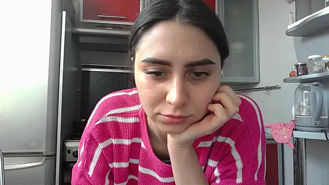 Kashtanka  online show from 02-06-25, 07:13