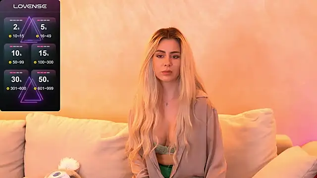 Kylie Benton online show from 09-25-25, 03:10