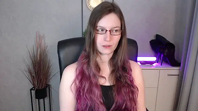 emmaxDelight online show from 01-07-26, 06:27