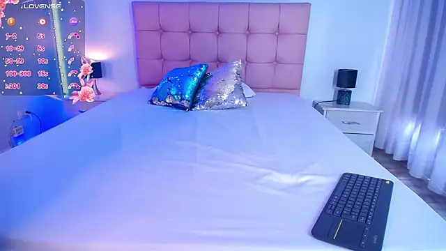 zoe jones13 online show from 02-05-25, 02:59