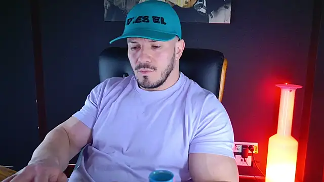 AngeloEric online show from 01-06-25, 04:02