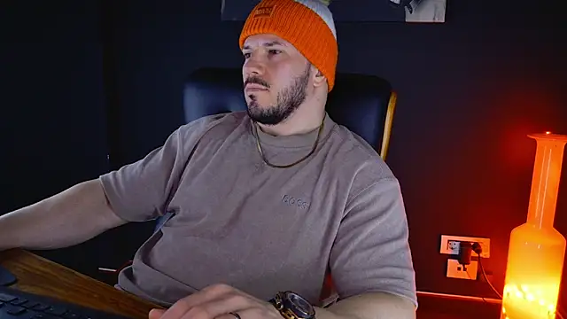 AngeloEric online show from 02-02-25, 06:58