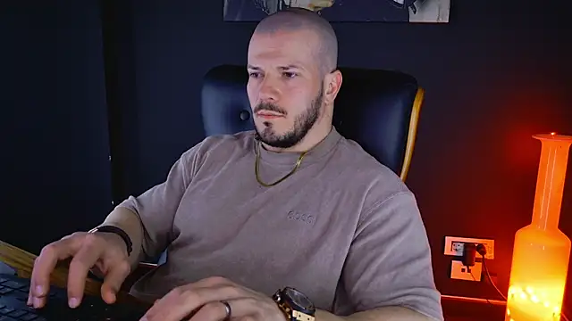 AngeloEric online show from 02-02-25, 10:02