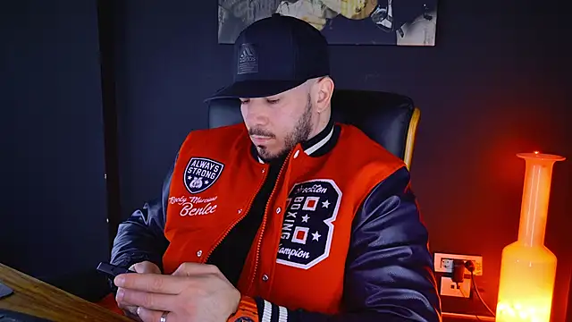 AngeloEric online show from 02-04-25, 08:24