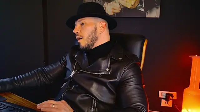 AngeloEric online show from 03-21-25, 01:34