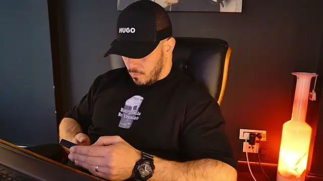 Snapshot of AngeloEric chatting on 03-02-26, 11:06 AngeloEric online show from 03-02-26, 11:06