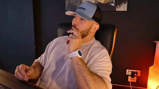 Snapshot of AngeloEric chatting on 03-15-26, 09:37 AngeloEric online show from 03-15-26, 09:37