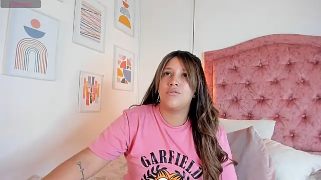 aprill21  online show from 03-20-25, 01:59