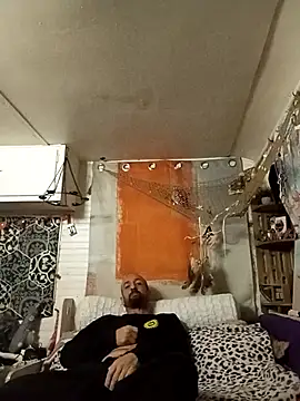 Snapshot of armdy371 chatting on 11-02-25, 06:43 armdy371 online show from 11-02-25, 06:43