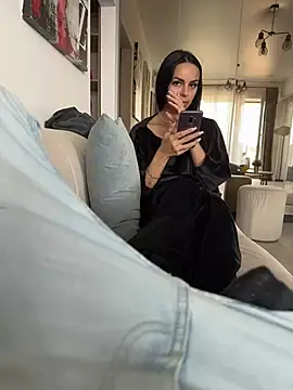 AmandaBby03 online show from 03-16-25, 12:00