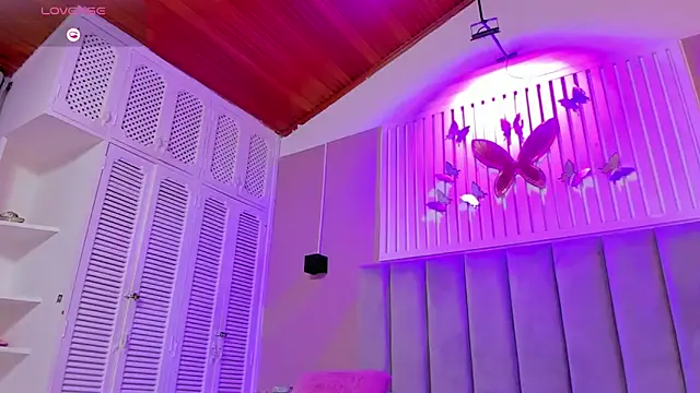 dyvis 22 online show from 10-21-25, 11:33