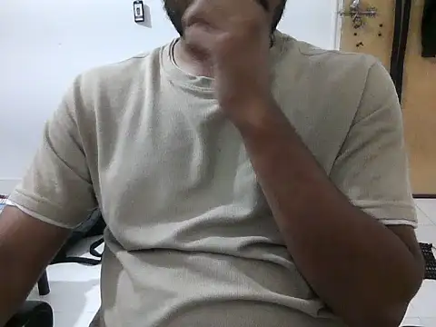 Snapshot of WildDick0007 chatting on 12-26-24, 11:21 WildDick0007 online show from 12-26-24, 11:21