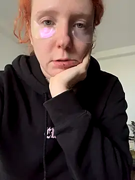 alt cutie online show from 10-05-25, 03:54