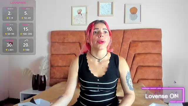 NIKI SANTANA online show from 02-22-25, 03:56