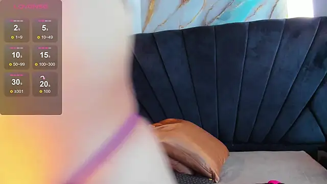 NIKI SANTANA online show from 10-16-25, 03:51