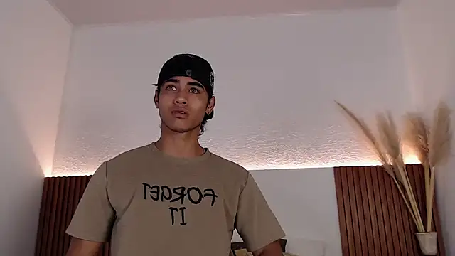 zander 2120 online show from 12-14-24, 01:49