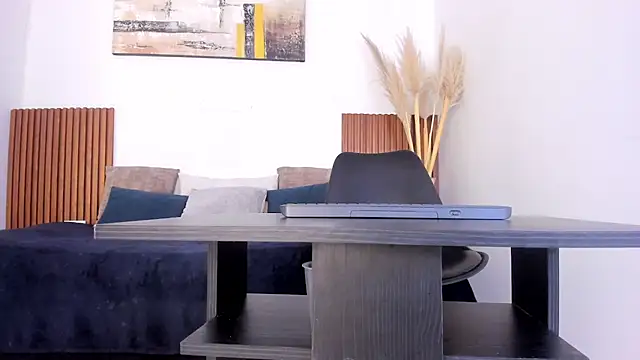 zander 2120 online show from 10-16-25, 01:01