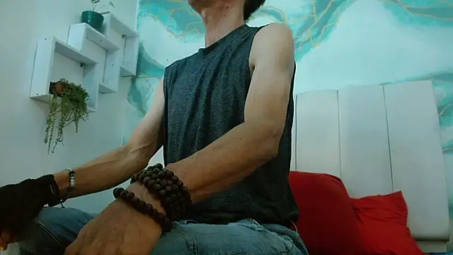 laye19 online show from 01-30-25, 01:31