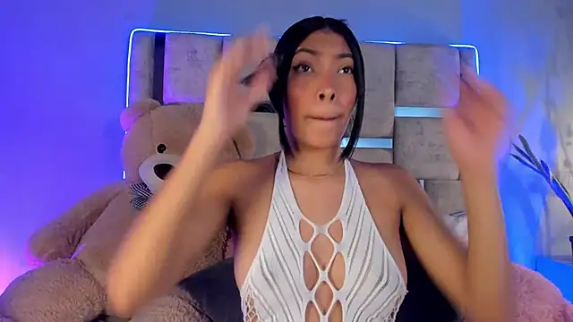 KarolRojas  online show from 03-02-25, 03:13