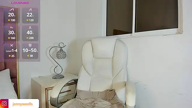 JenyWells online show from 12-04-24, 08:23