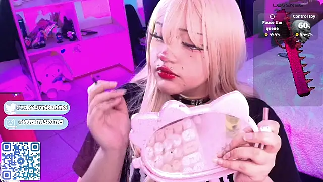 toky doll online show from 05-08-26, 02:28