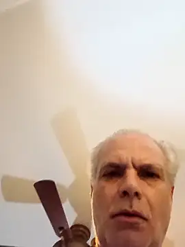 Hand69someguy online show from 10-09-25, 12:19