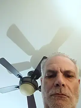 Hand69someguy online show from 11-09-25, 03:16