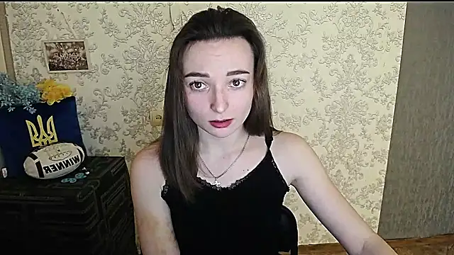  Barbie Kiss  online show from 01-17-25, 06:26