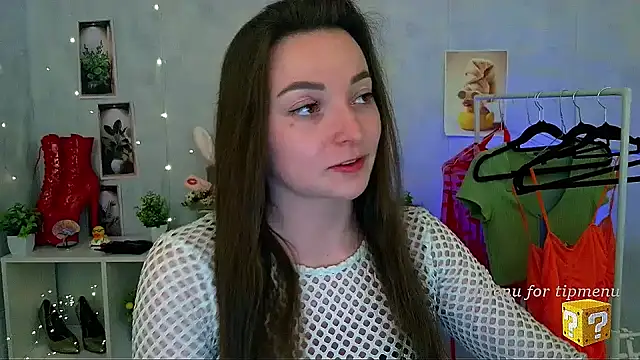 Snapshot of _Barbie_Kiss_ chatting on 04-18-26, 07:07 Barbie Kiss online show from 04-18-26, 07:07