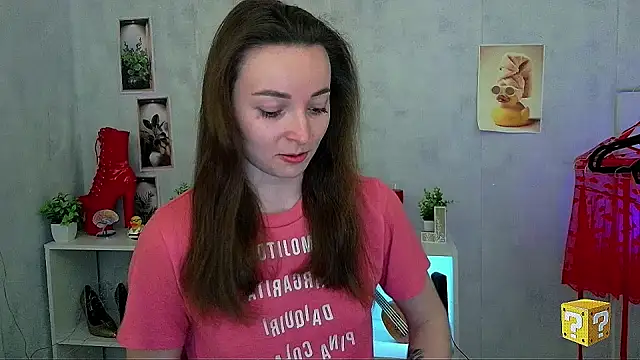 Snapshot of _Barbie_Kiss_ chatting on 04-25-26, 10:18 Barbie Kiss online show from 04-25-26, 10:18