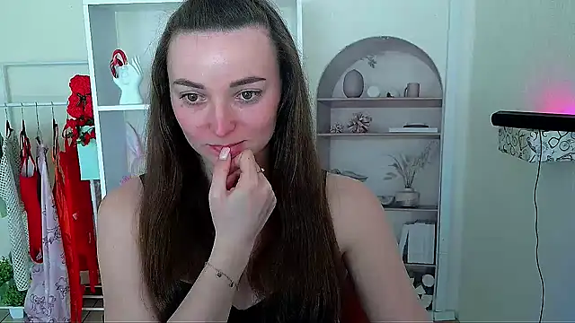 Snapshot of _Barbie_Kiss_ chatting on 05-11-26, 02:45 Barbie Kiss online show from 05-11-26, 02:45