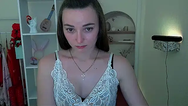 Snapshot of _Barbie_Kiss_ chatting on 05-19-26, 03:07 Barbie Kiss online show from 05-19-26, 03:07