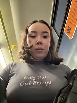 Asian Asami online show from 10-29-25, 02:52