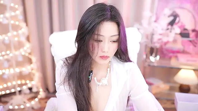 Snapshot of YINGTao-168 chatting on 02-27-25, 04:43 YINGTao-168 online show from 02-27-25, 04:43