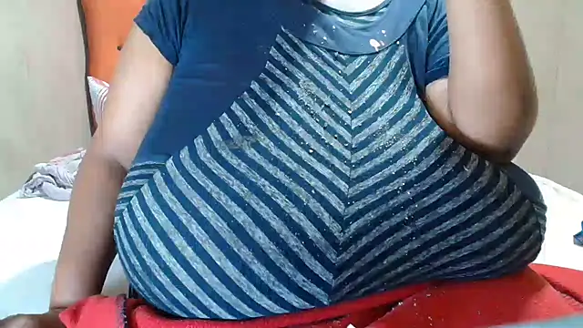 tinagiant online show from 11-30-25, 09:52