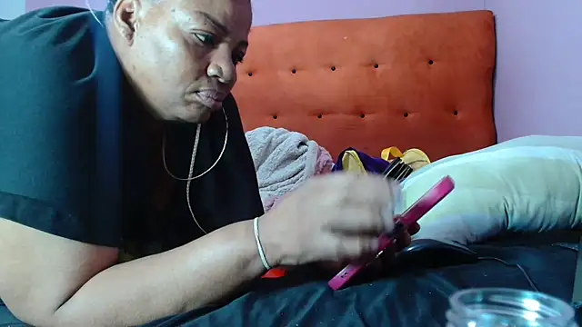 tinagiant online show from 08-06-26, 07:54