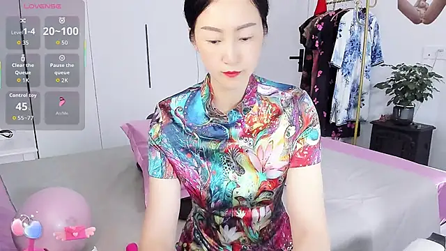 paopao-a online show from 10-15-25, 03:17