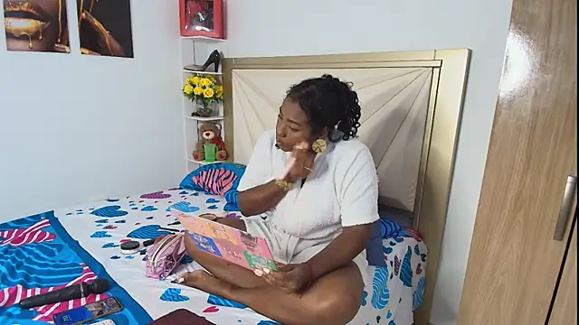 alanavega11 online show from 12-11-24, 12:55