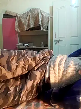 Snapshot of Chocolate_stud10 chatting on 01-01-25, 06:38 Chocolate stud10 online show from 01-01-25, 06:38