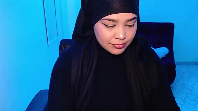 Snapshot of VenussTits97 chatting on 10-14-25, 06:09 VenussTits97 online show from 10-14-25, 06:09