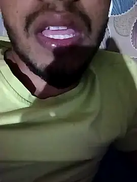 Snapshot of Neel8547 chatting on 12-16-24, 05:33 Neel8547 online show from 12-16-24, 05:33