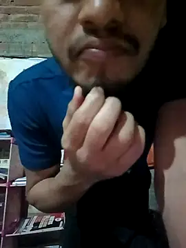 Snapshot of Neel8547 chatting on 03-04-25, 06:39 Neel8547 online show from 03-04-25, 06:39