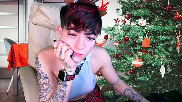 SophiyaStar online show from 12-15-24, 11:12