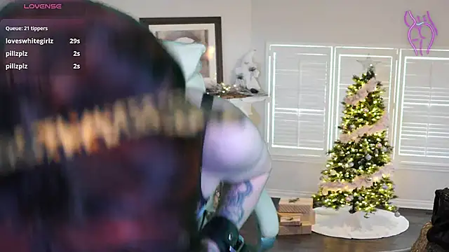 SophiyaStar online show from 12-19-24, 11:18
